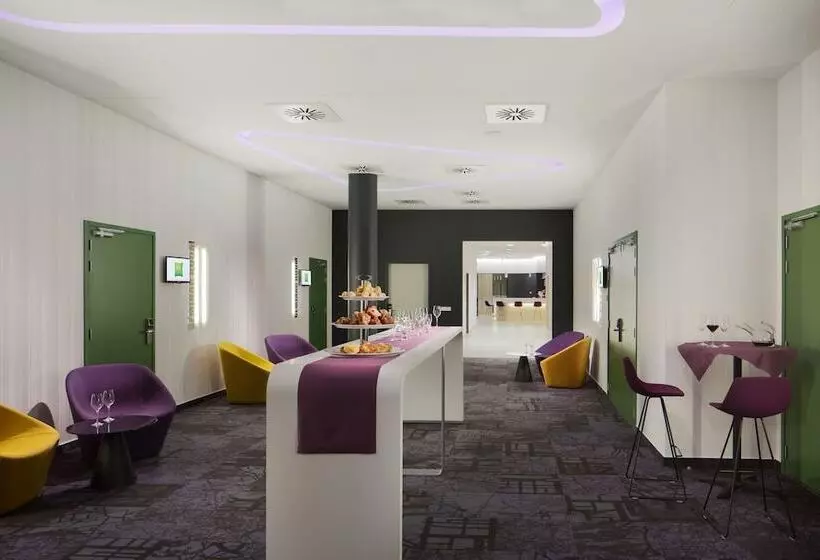 Hotelli Ibis Styles Budapest Airport