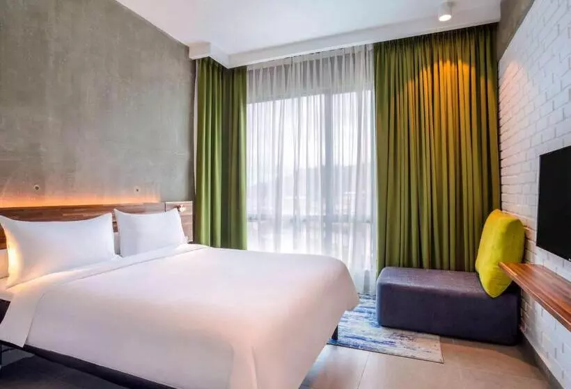 ホテル Ibis Styles Kota Kinabalu Inanam