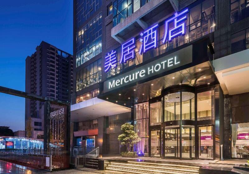 Отель Mercure Chengdu Downtown