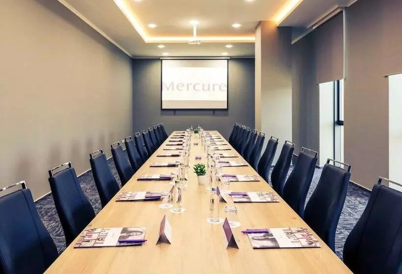 هتل Mercure Tetovo