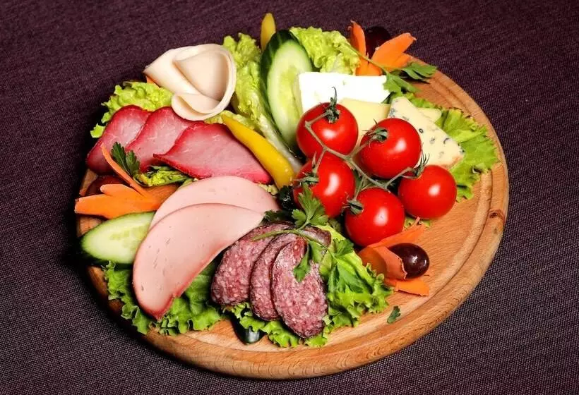 هتل Mercure Tetovo