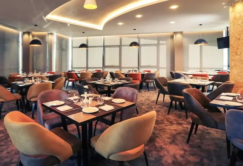 هتل Mercure Tetovo