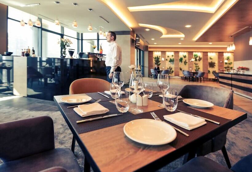 هتل Mercure Tetovo