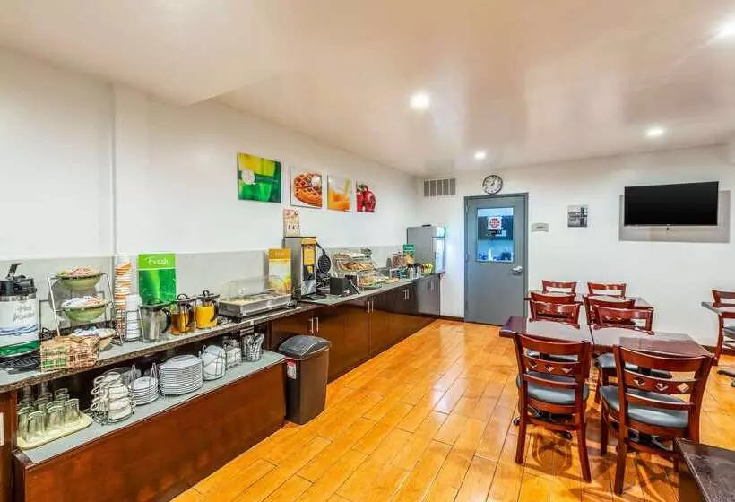 Hotelli Quality Inn Near Sunset Park