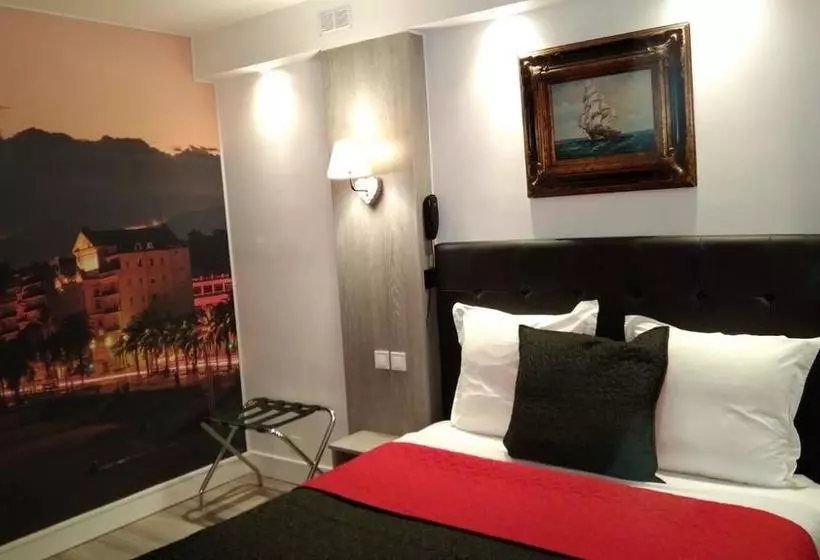 Hotelli Resothel Le Gabian