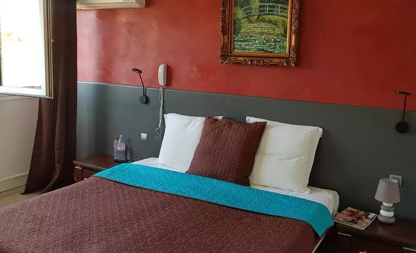 Hotelli Resothel Le Gabian