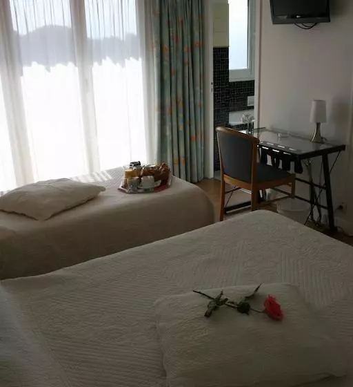 Hotelli Resothel Le Gabian