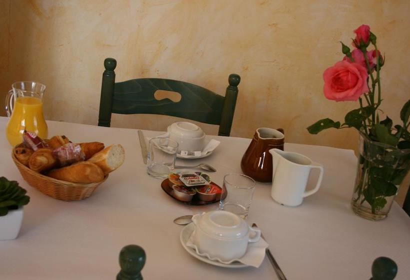 هتل Resothel Le Gabian