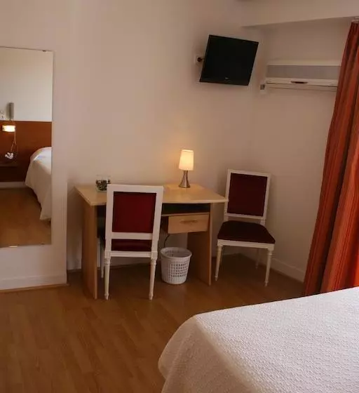 Hotelli Resothel Le Gabian