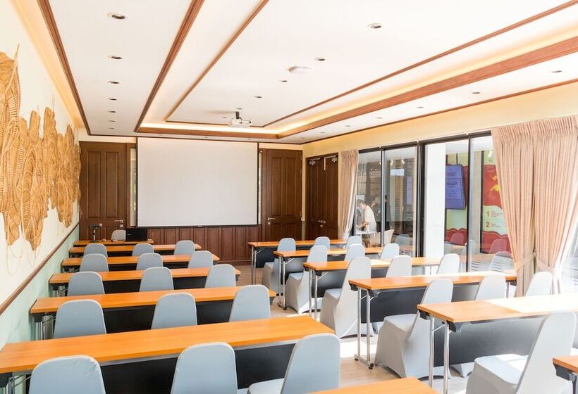 Koon Hotel Sukhumvit