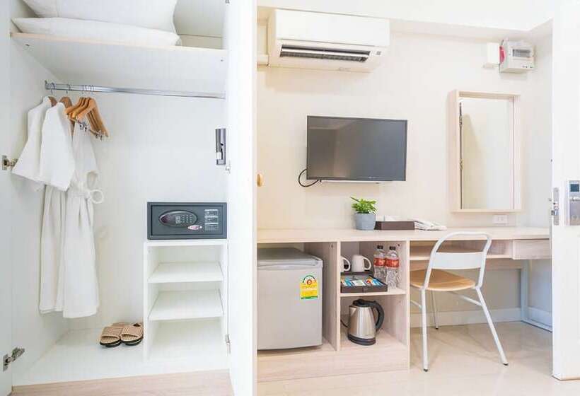 Koon Hotel Sukhumvit