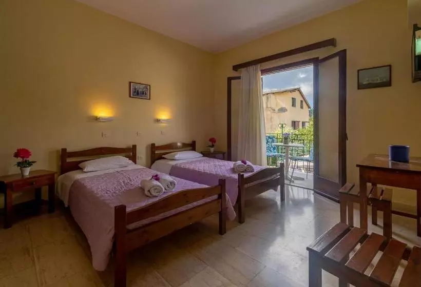 Villa Anna Apartments