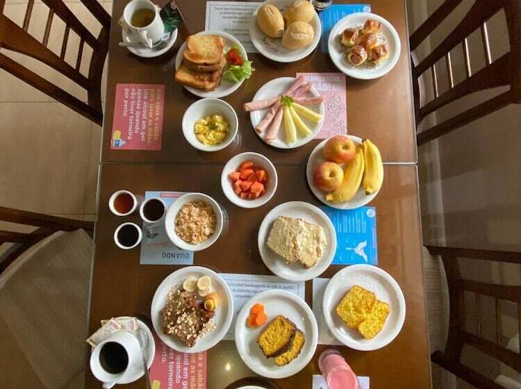 Bed and Breakfast Pousada Vovo Nino