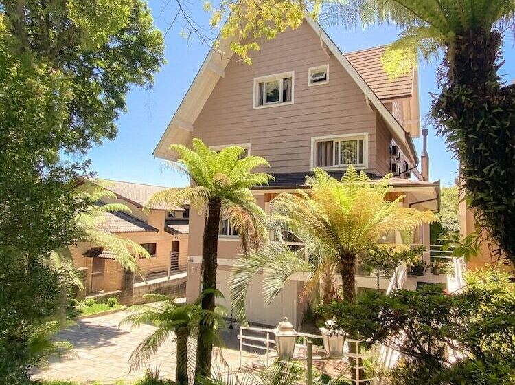 Bed and Breakfast Pousada Vovo Nino