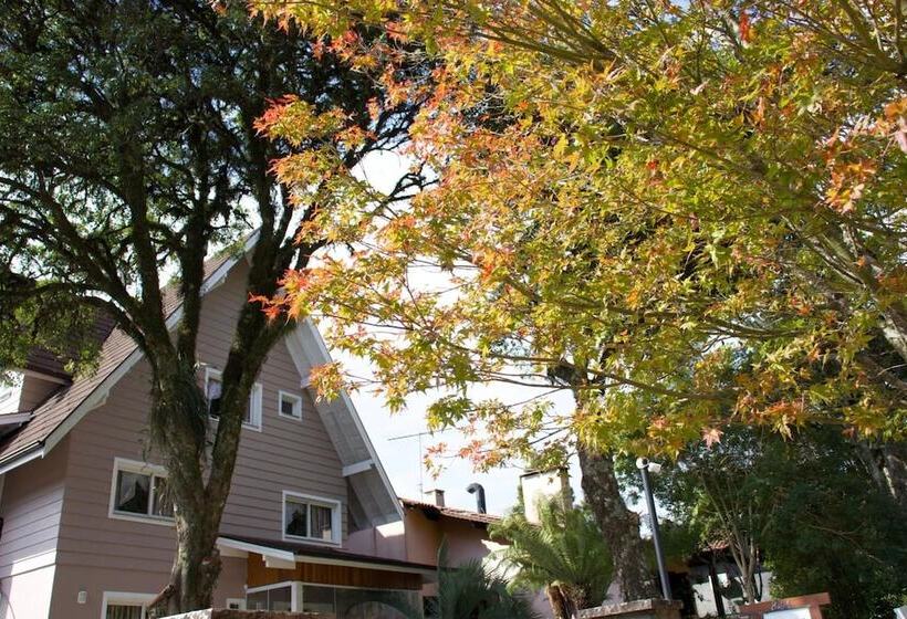 Bed and Breakfast Pousada Vovo Nino