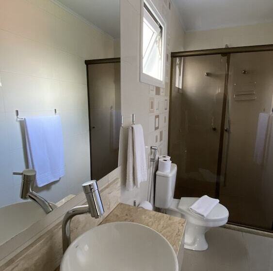 Bed and Breakfast Pousada Vovo Nino