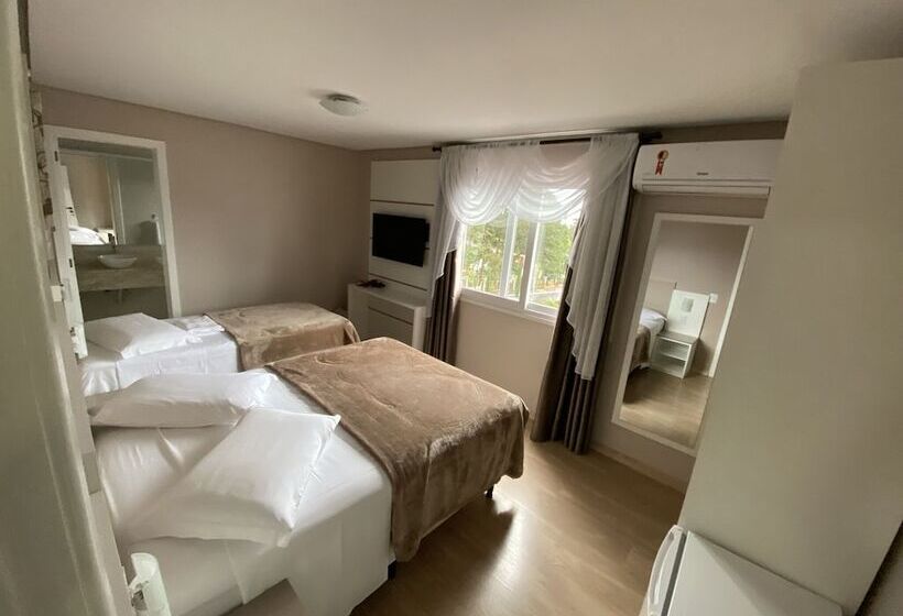 Bed and Breakfast Pousada Vovo Nino