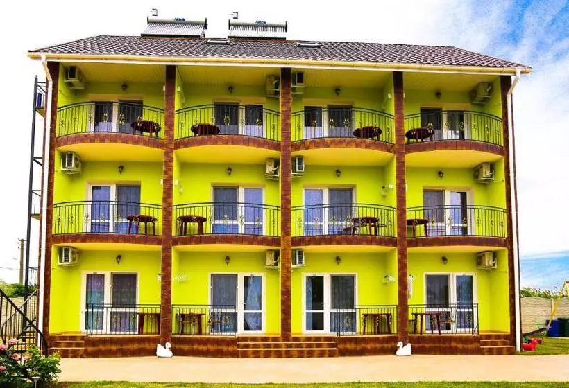 Hotel Lyubavushka