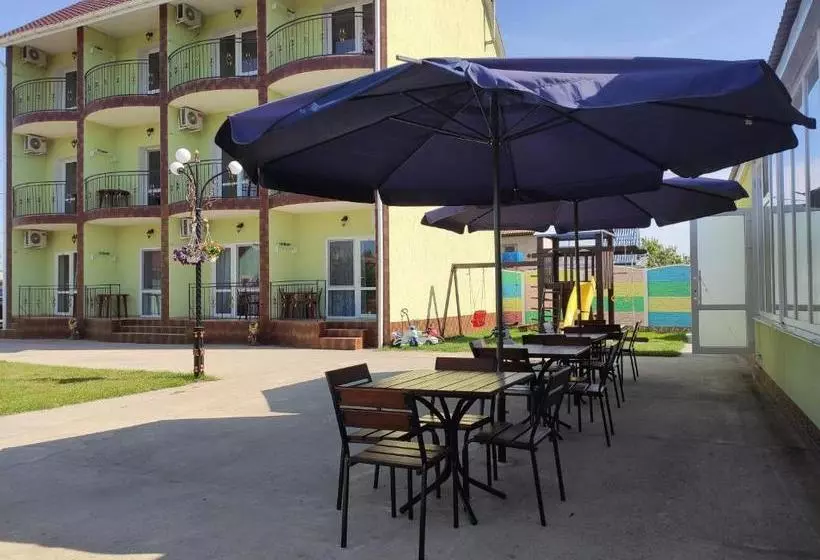 Hotel Lyubavushka