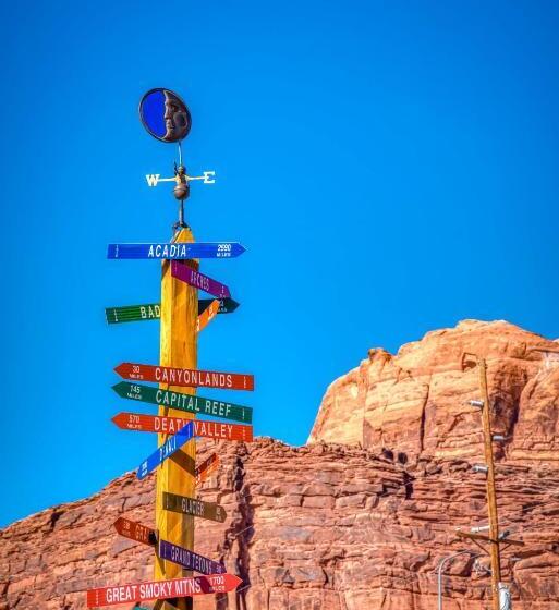 فندق Sun Outdoors Arches Gateway