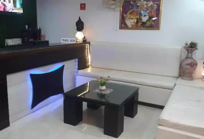 ホテル Ravi Agra