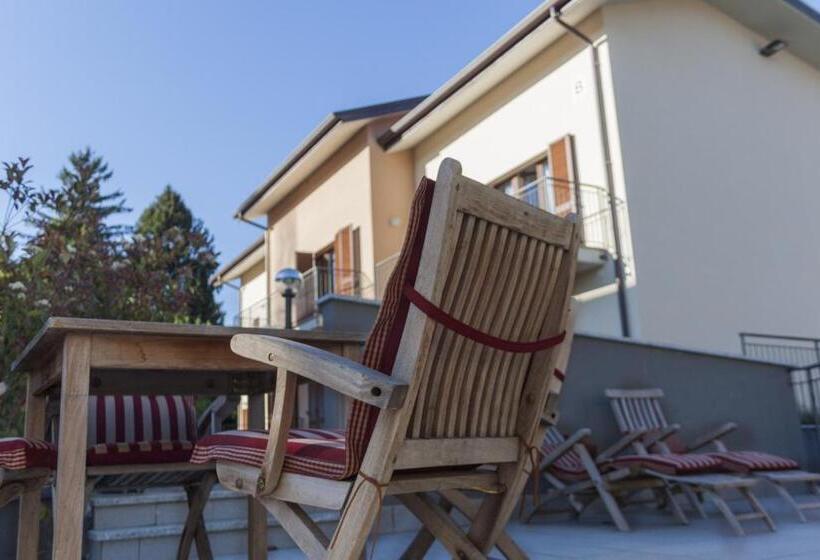 בית מלון כפרי Rossovino Como