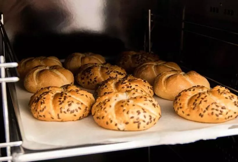 هتل Rossovino Como