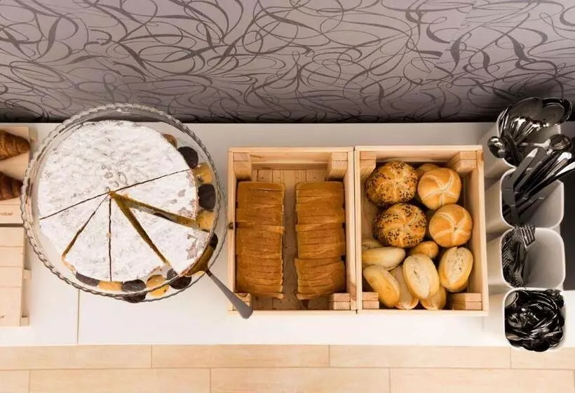 هتل Rossovino Como