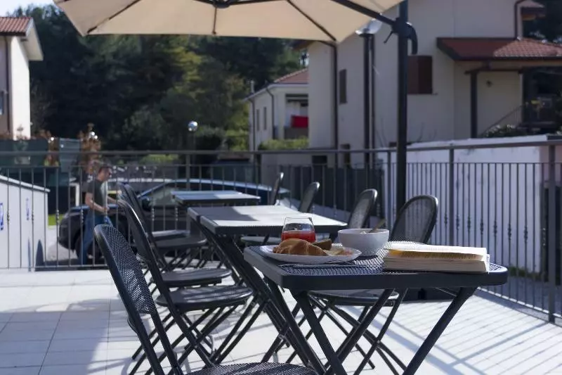 Hotel Rossovino Como