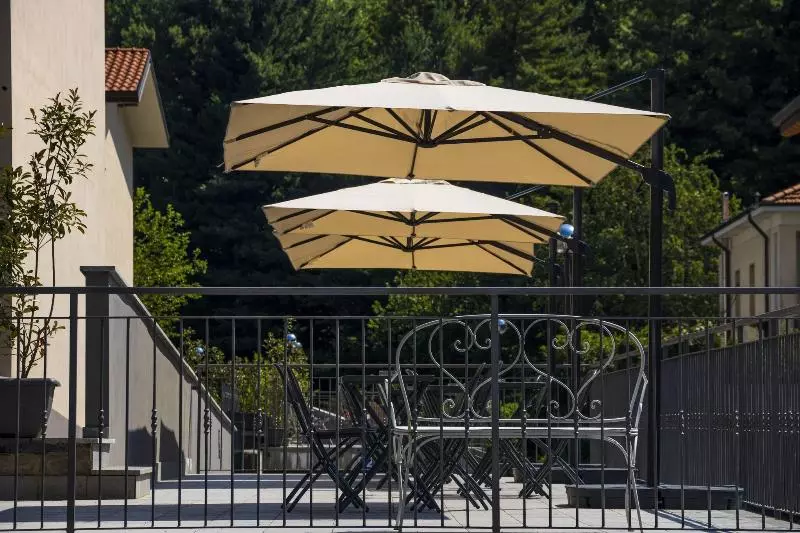 Hotel Rossovino Como
