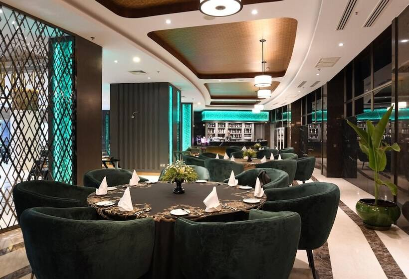 هتل Royal Tian Li