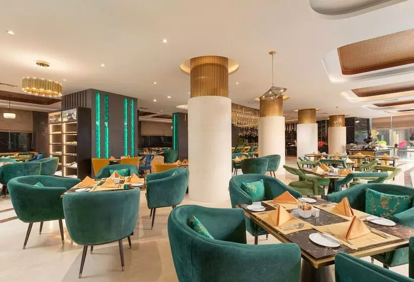 هتل Royal Tian Li