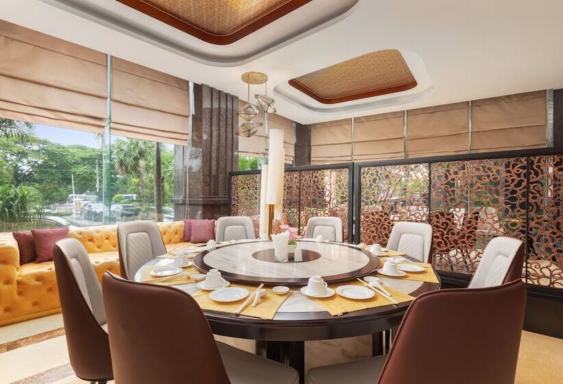 هتل Royal Tian Li