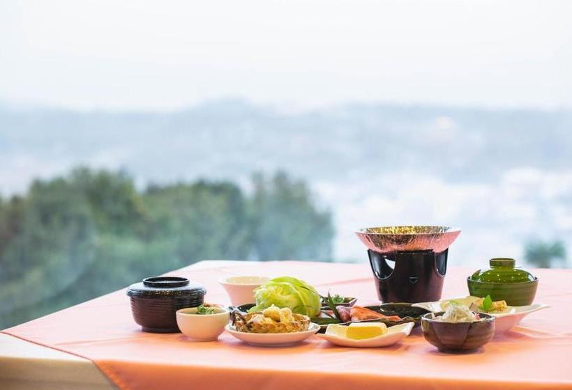 בית מלון כפרי Spring Golf & Art Resort Awaji