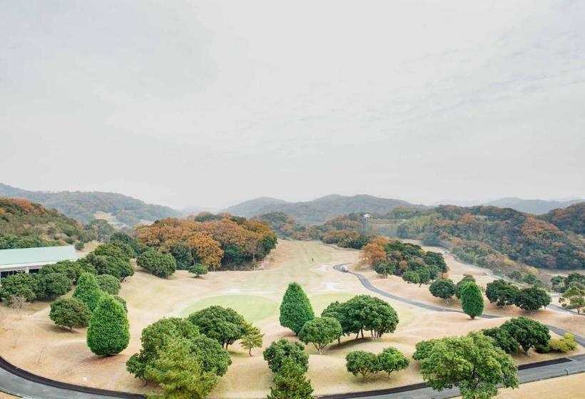 בית מלון כפרי Spring Golf & Art Resort Awaji