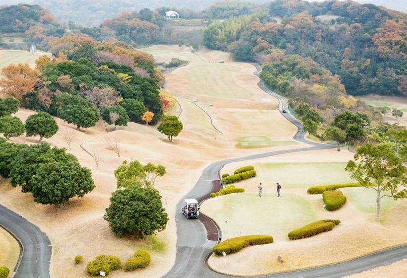 בית מלון כפרי Spring Golf & Art Resort Awaji