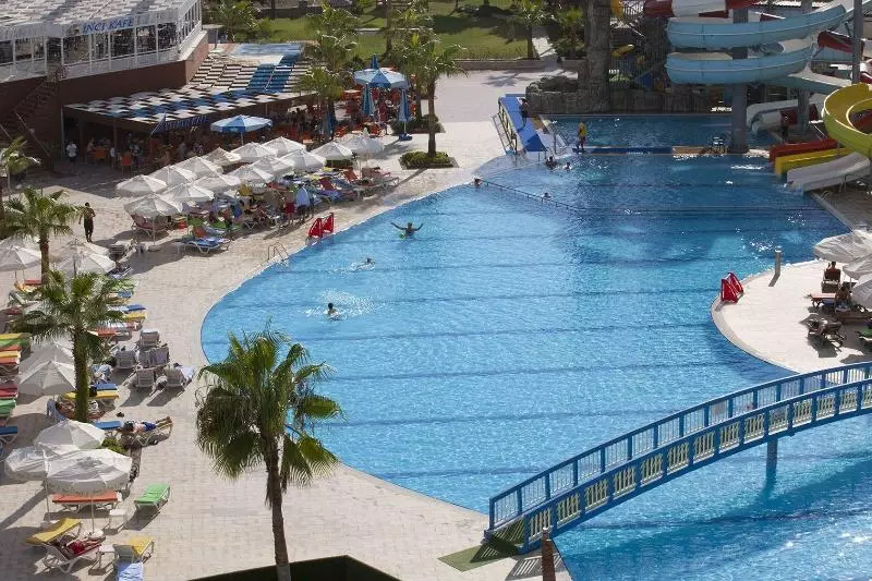 リゾートホテル Bera Hotel Alanya