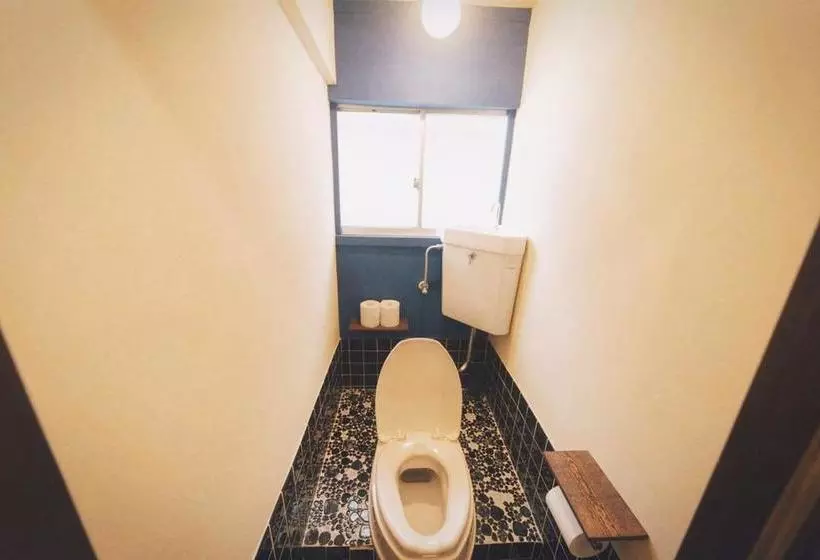 ユースホステル Book & Guesthouse Hitotomaru