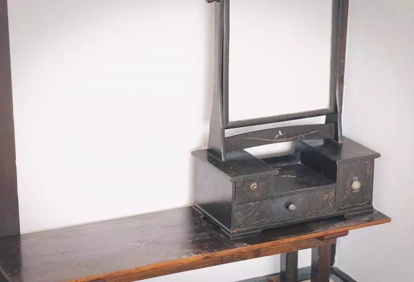 ユースホステル Book & Guesthouse Hitotomaru