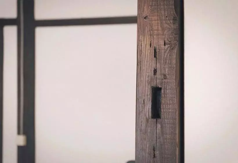 ユースホステル Book & Guesthouse Hitotomaru