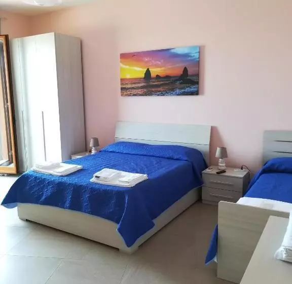 B&b La Spiaggetta Di Stazzo
