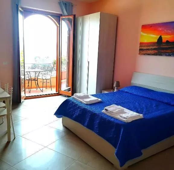 B&b La Spiaggetta Di Stazzo