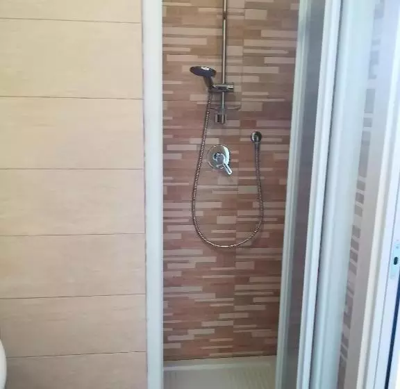 B&b La Spiaggetta Di Stazzo