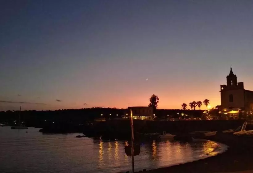 B&b La Spiaggetta Di Stazzo