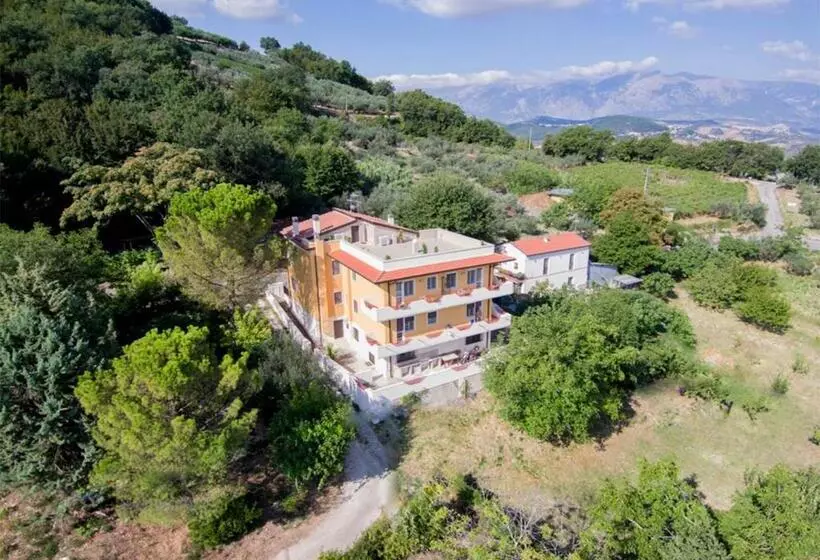 Aamiaismajoitus (B&B) Casa Vistaverde