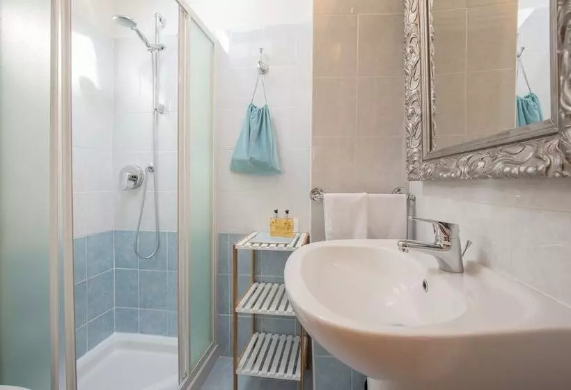 تختخواب و صبحانه Corte Realdi Boutique Rooms Garda