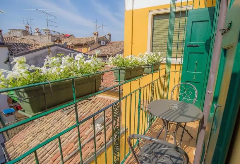 تختخواب و صبحانه Corte Realdi Boutique Rooms Garda