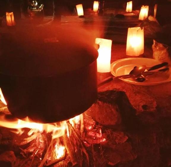 تختخواب و صبحانه Family House In Petra