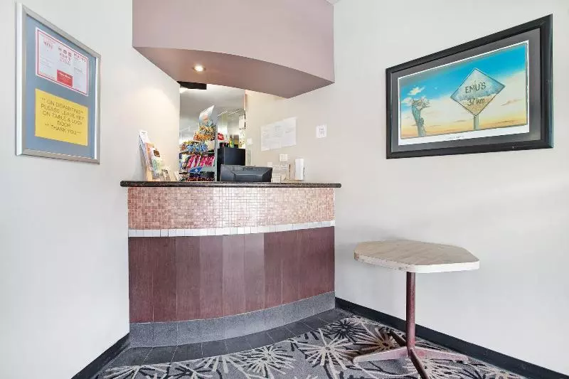 Gateshead Tavern & Motel