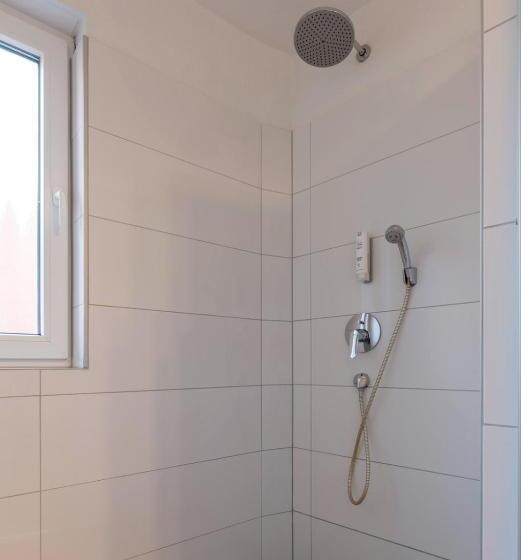 Gleuel Inn Digital Hotel & Serviced Apartments & Boardinghouse Mit Voll Ausgestatteten Küchen